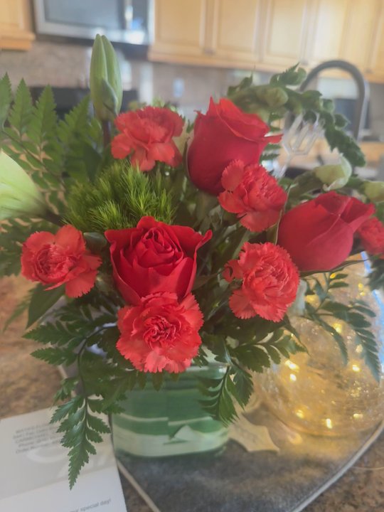 Maya’s Flower Shop - Southern Peach Bouquet Imposter - Floral Designers Near Me - Carmichael, California