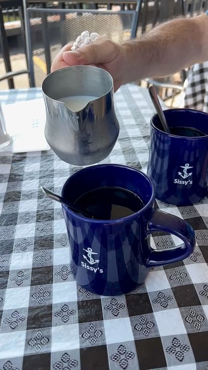 Sissy's At the Harbor - American Near Me - Atlantic Highlands, New Jersey