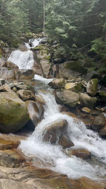Annette Lake - Lovely sound. - Hiking Near Me