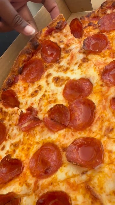 Justin’s Pizza - the second reveal was just as good as the first! an absolutely amazing slice of pepperoni & extra cheese! - Pizza Near Me - Riverview, Florida
