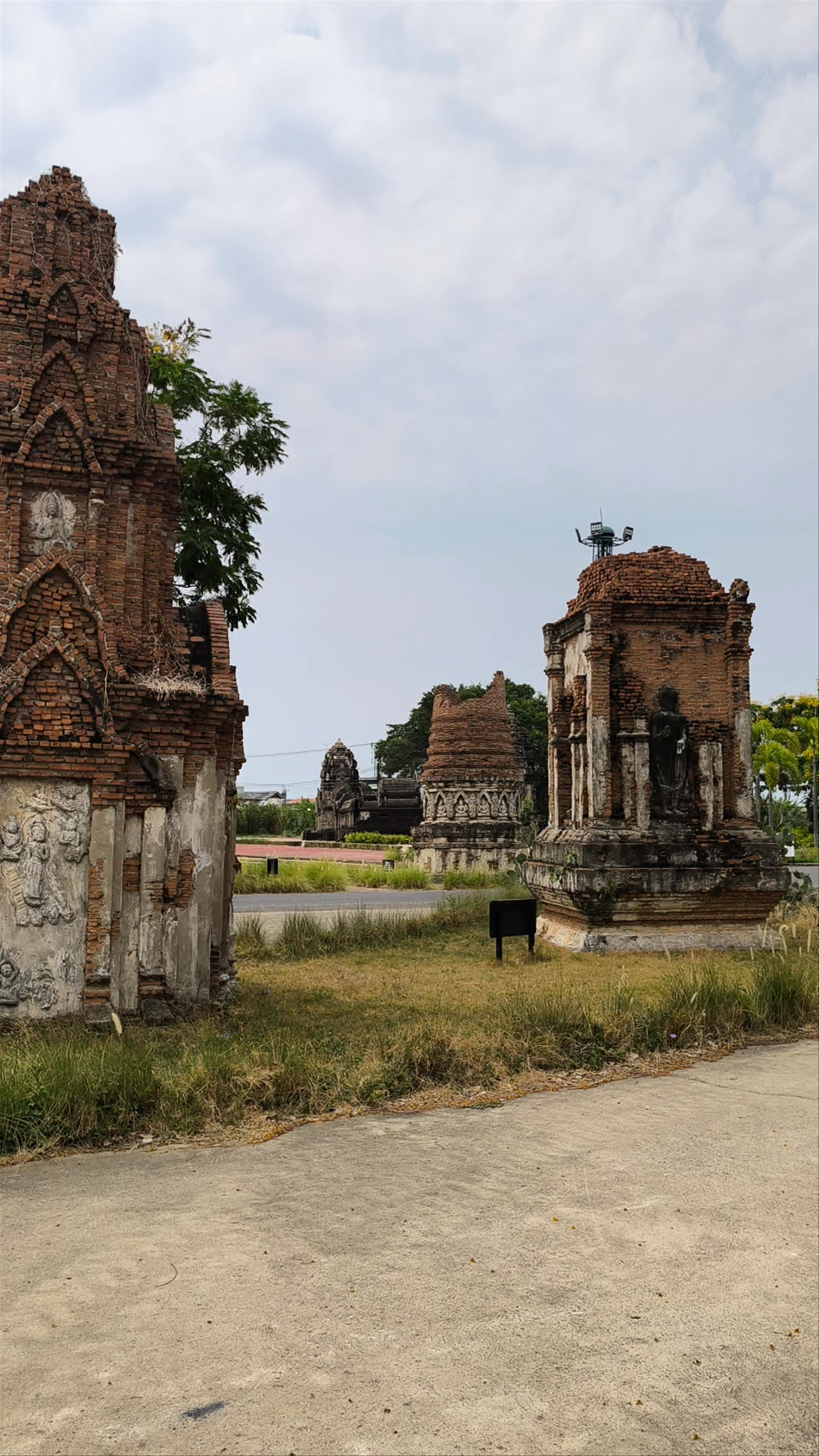 ᐅ The Garden of Sacred Stupa (092)