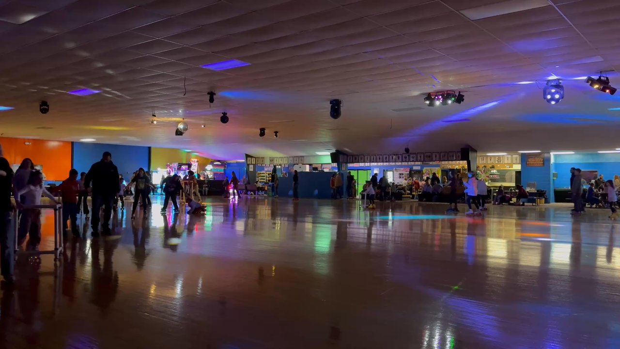 Skate Express - Skating Rinks Near Me - Watertown, Wisconsin