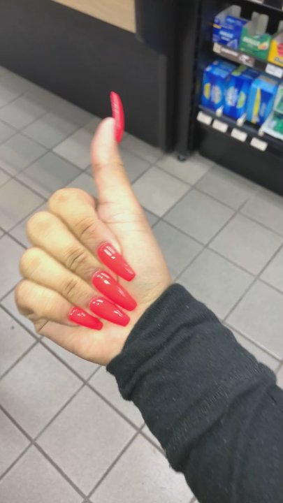 Ivy Nails & Spa - Nail Salons Near Me - Puyallup, Washington