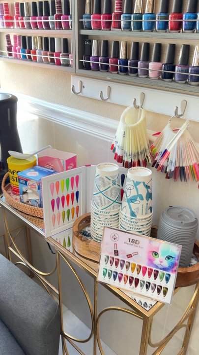 Lavish Nails & Spa - Loved my visit! They were very friendly and attentive with everything. Definitely coming back - Nail Salons Near Me - Windermere, Florida
