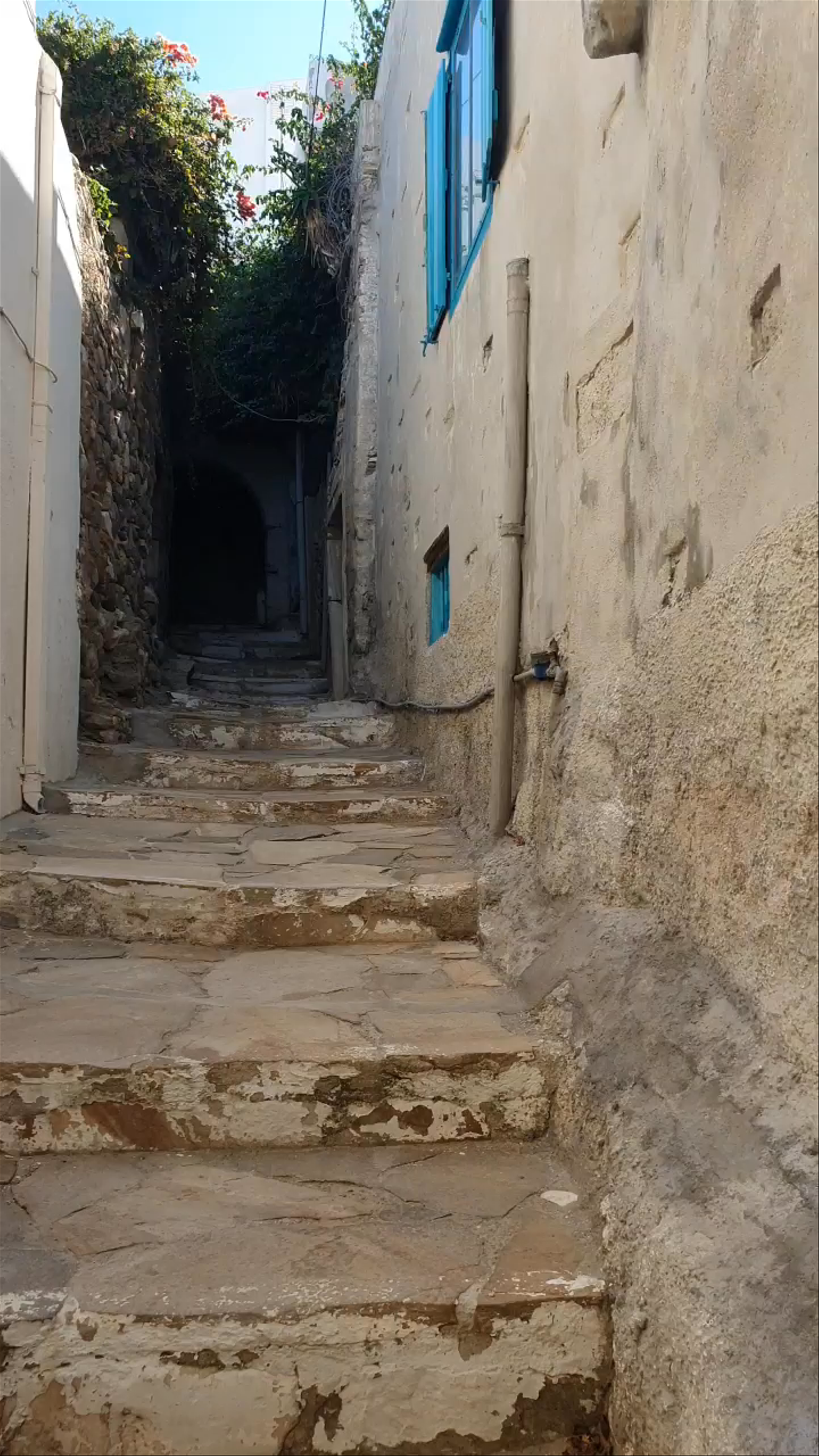 Castle (Kastro) of Naxos: Hidden Alleys and Timeless Charm