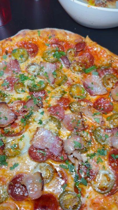 Perla's Pizza - Mikey's Hot Double Down add Bacon, No Lemon Ricotta! 10/10 - Cocktail Bars Near Me - Winter Park, Florida