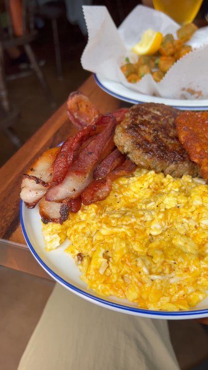 Stowaway - Huge huge breakfast platter - Southern Near Me - Brooklyn, New York