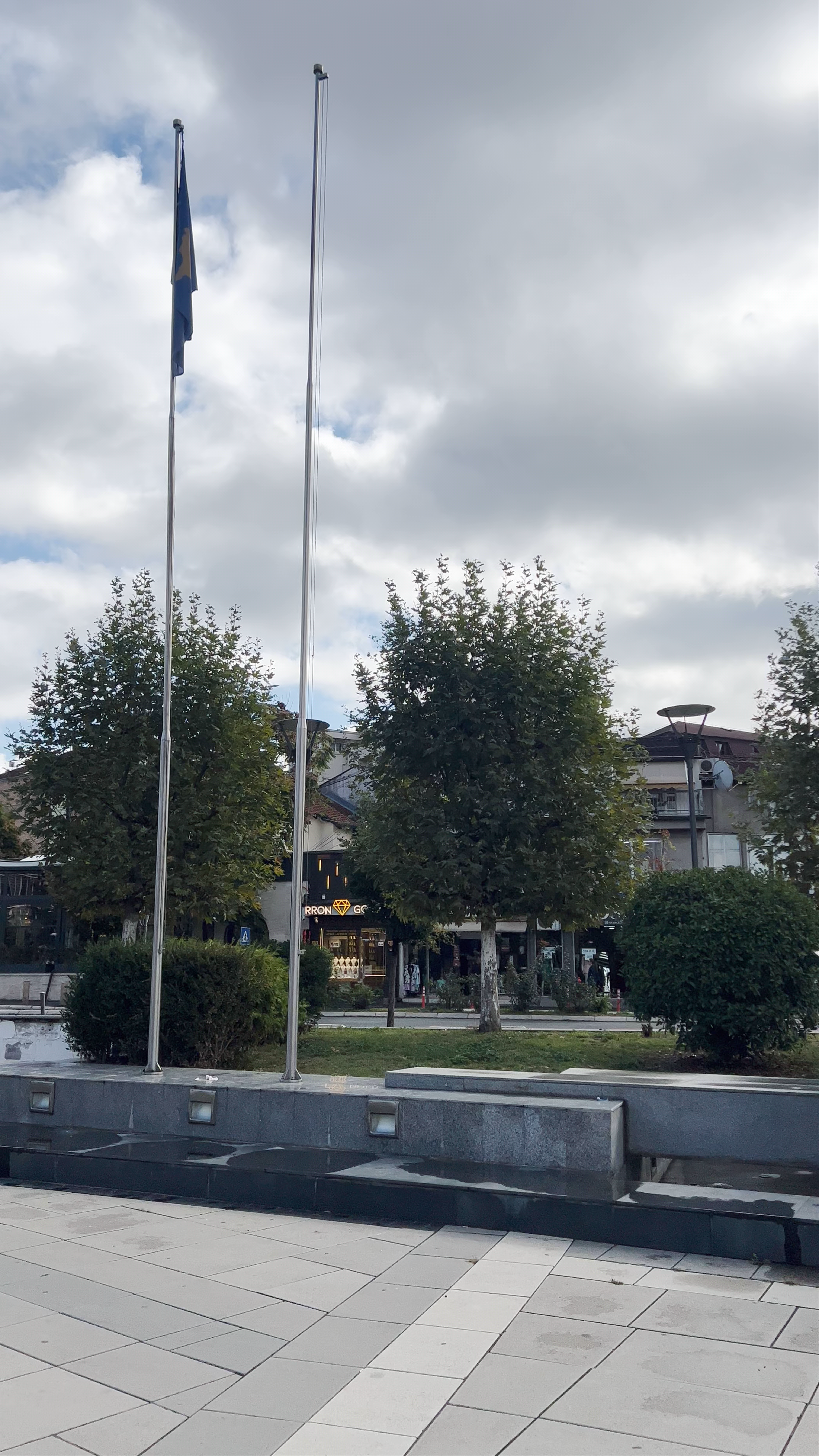 Ibrahim Rugova Statue