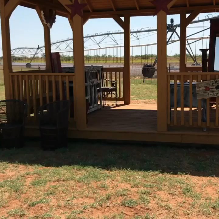 Fiddlesticks Farms - The Groom's room all set up for a summer wedding! - Attraction Farms Near Me - Midland, Texas