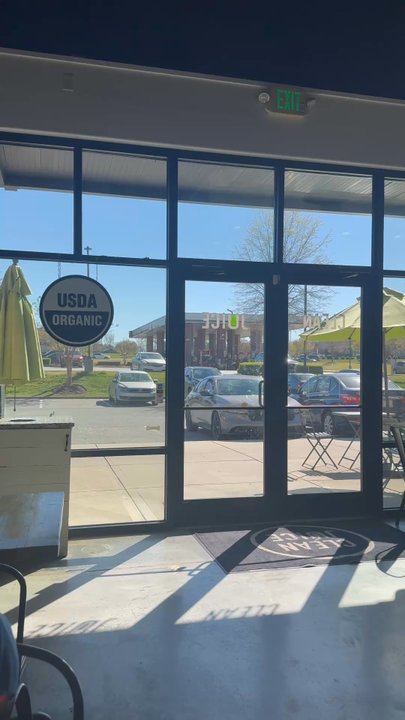 Clean Juice Concord Mills - Interior - Juice Bars & Smoothies Near Me - Concord, North Carolina