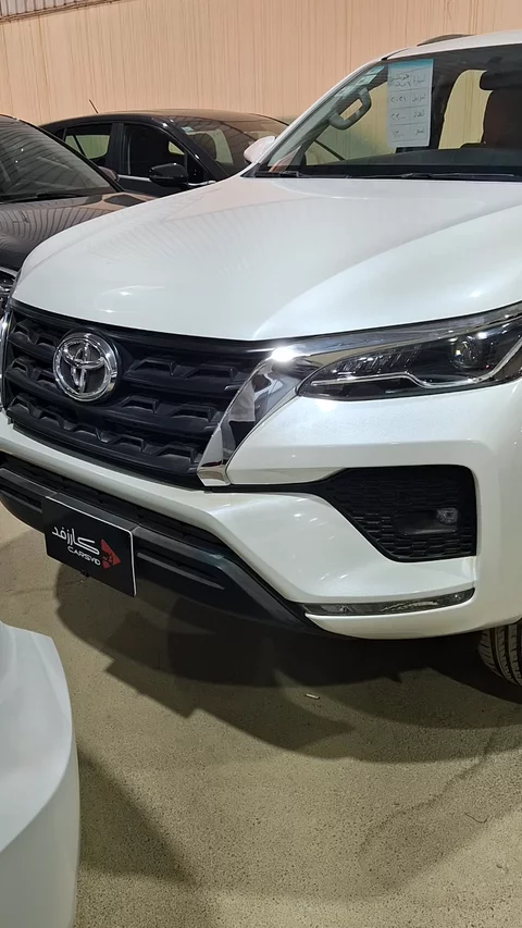 تويوتا فورتشنر GX 2024