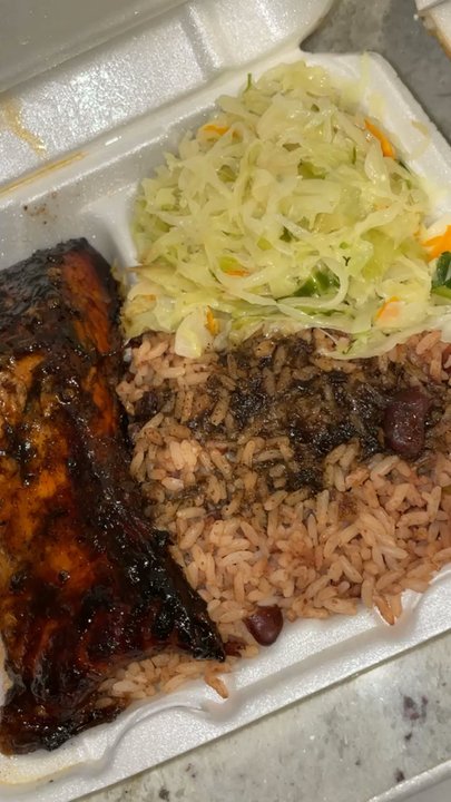 Kemper's Cafe - Jerk Salmon - Caribbean Near Me - Atlanta, Georgia