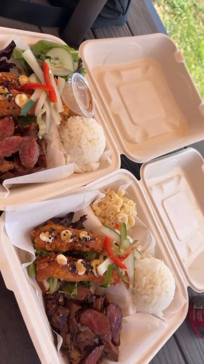 Pineapple Express Kauai - Best bbq plate - Food Trucks Near Me - Kapaa, Hawaii