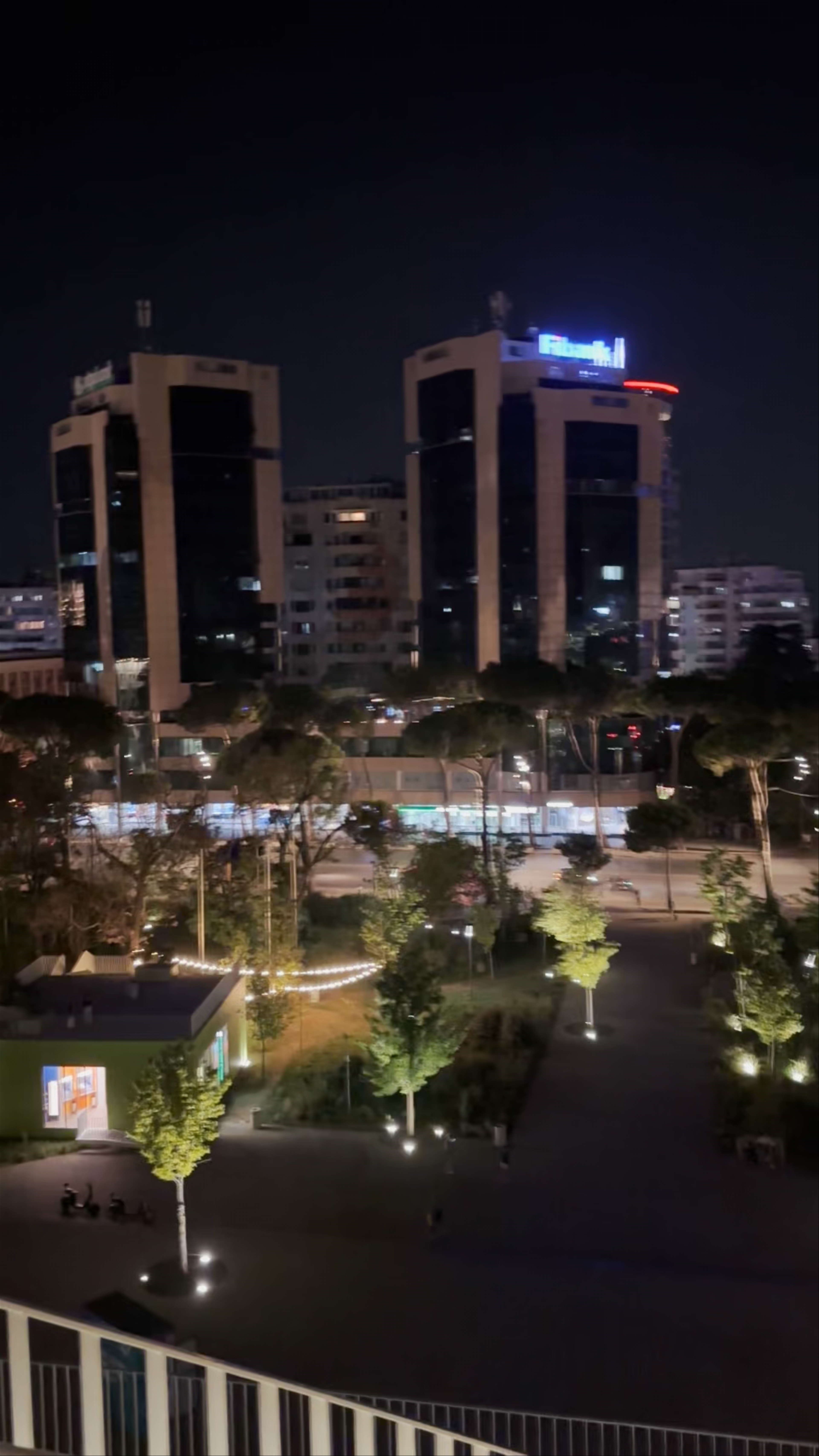 Piramide van Tirana