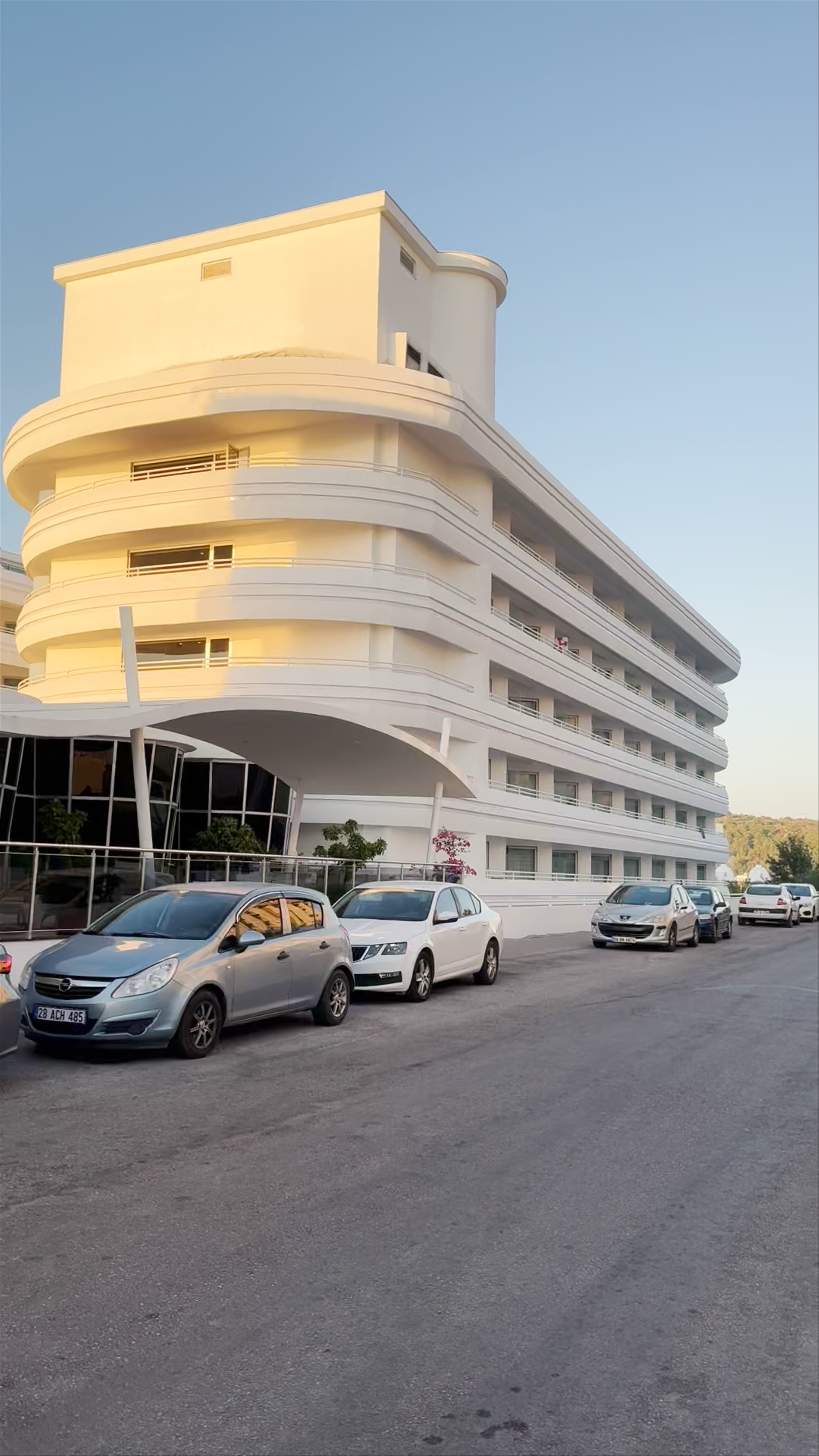 Laguna Beach Alya Resort & Spa at Karaburun Mevkii, Alanya, Türkiye