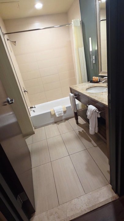 Apache Casino Hotel - Hotels Near Me - Lawton, Oklahoma