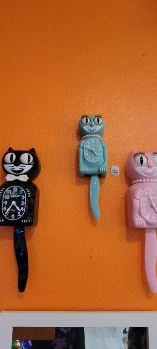 Just Fabulous - Cat clocks - Cards & Stationery Near Me - Palm Springs, California
