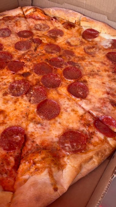 Al's Pizzeria - Pizza XL - Pizza Near Me - Kissimmee, Florida