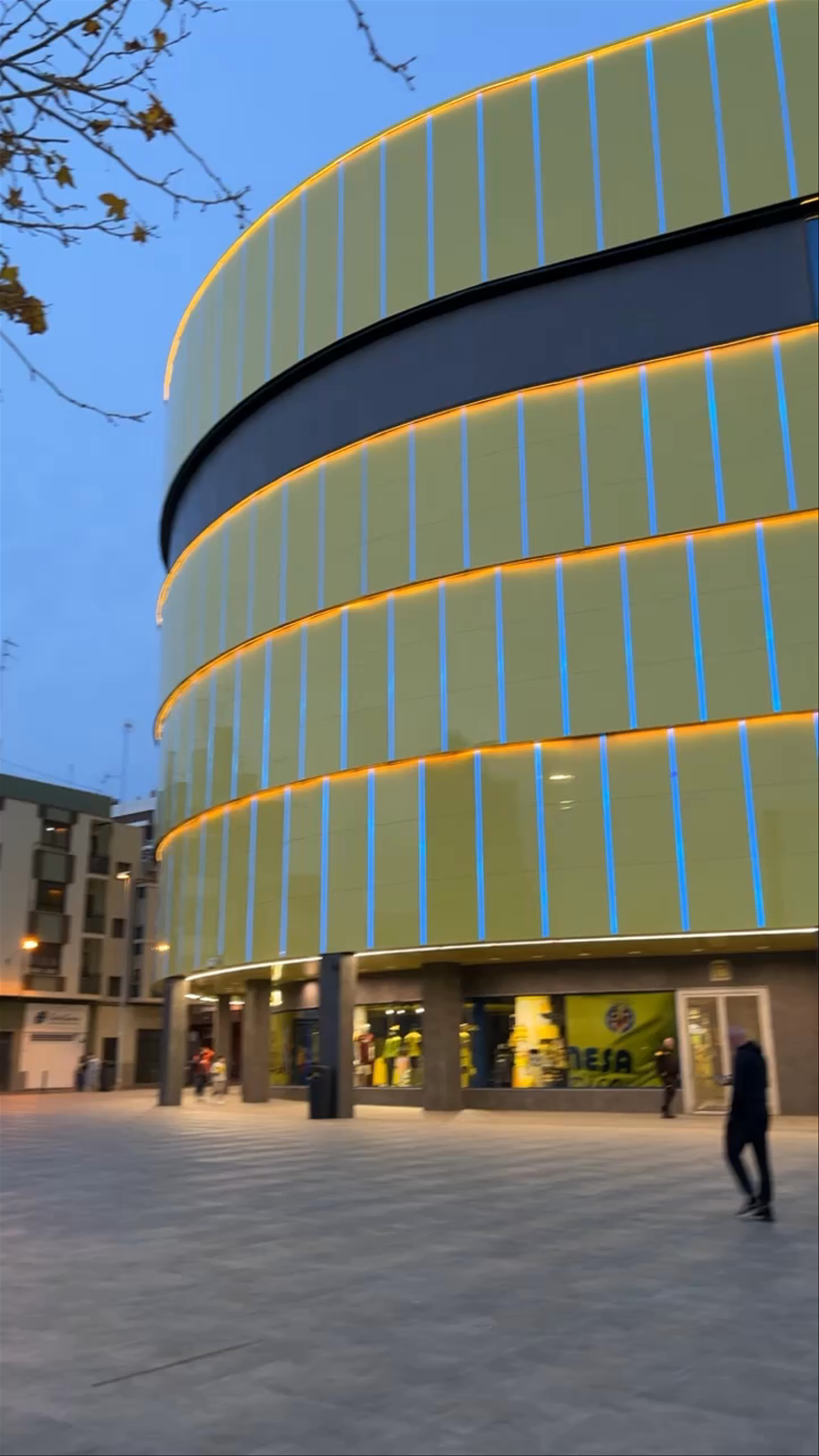 Estadio de la Cerámica: Vibrant Evening at Villarreal's Iconic Stadium