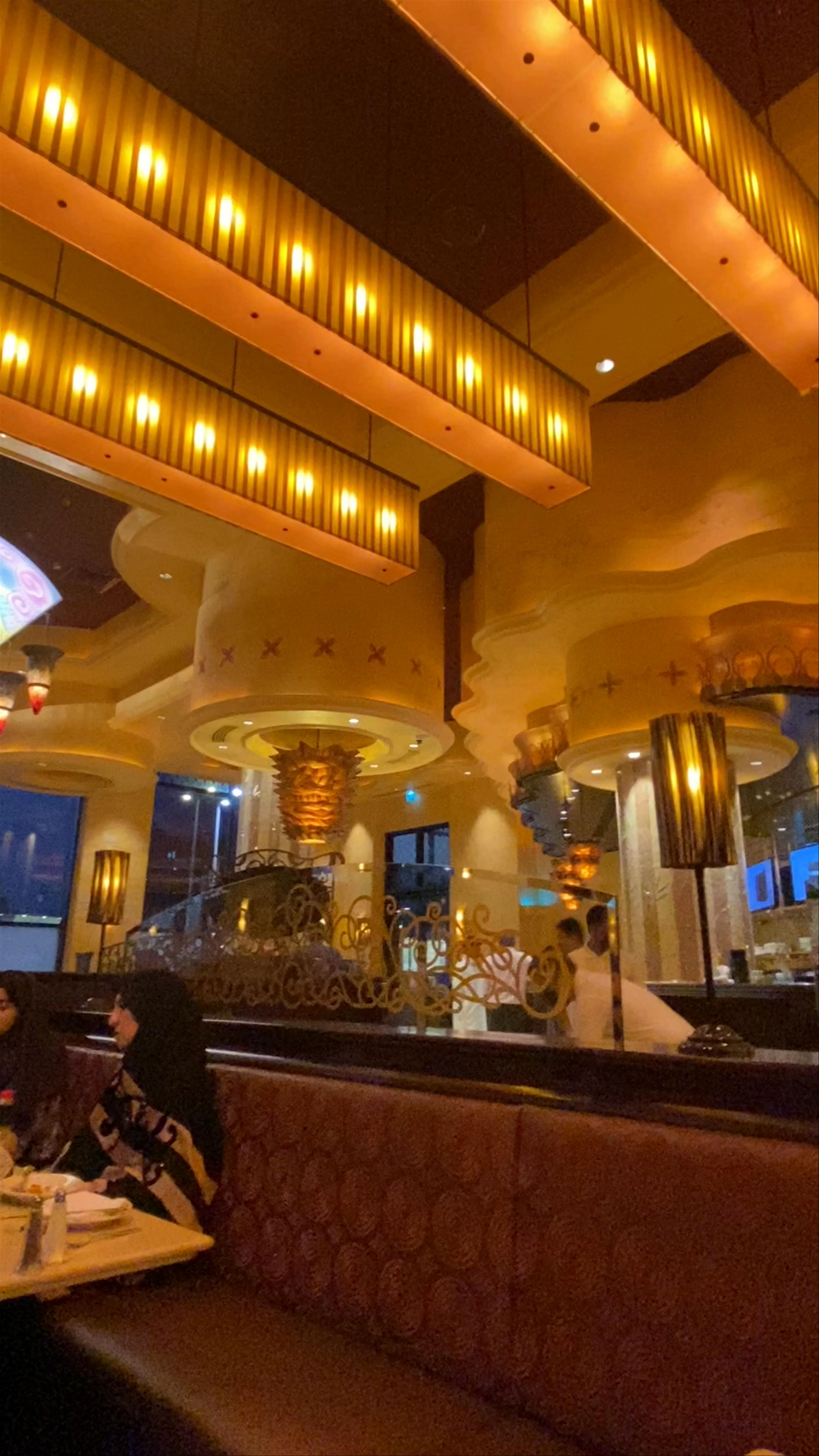 The Cheesecake Factory, Le Mall، Jeddah Saudi Arabia