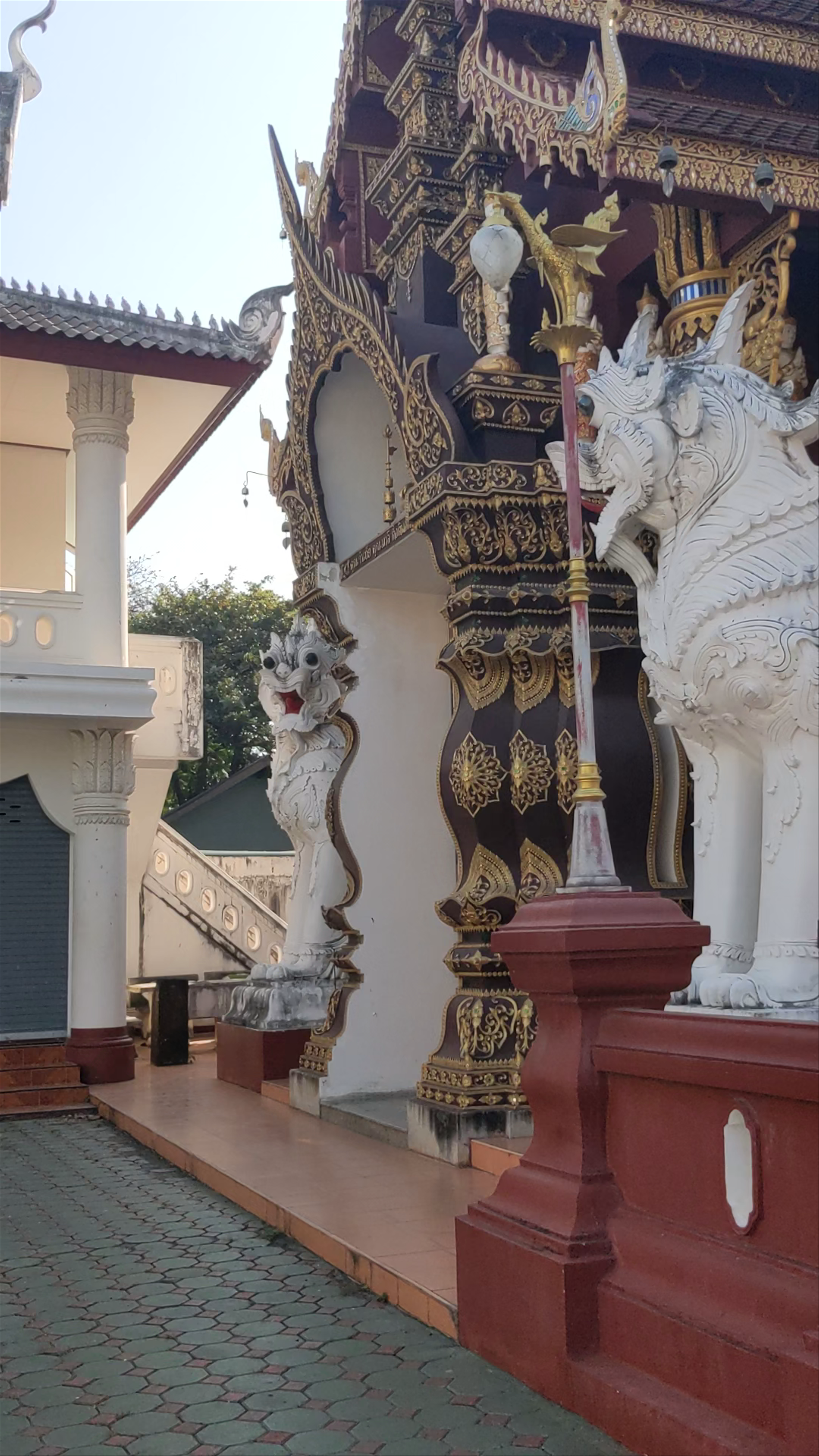 Wat Saen Muang Ma Luang: Majestic Lanna Temple in Chiang Mai
