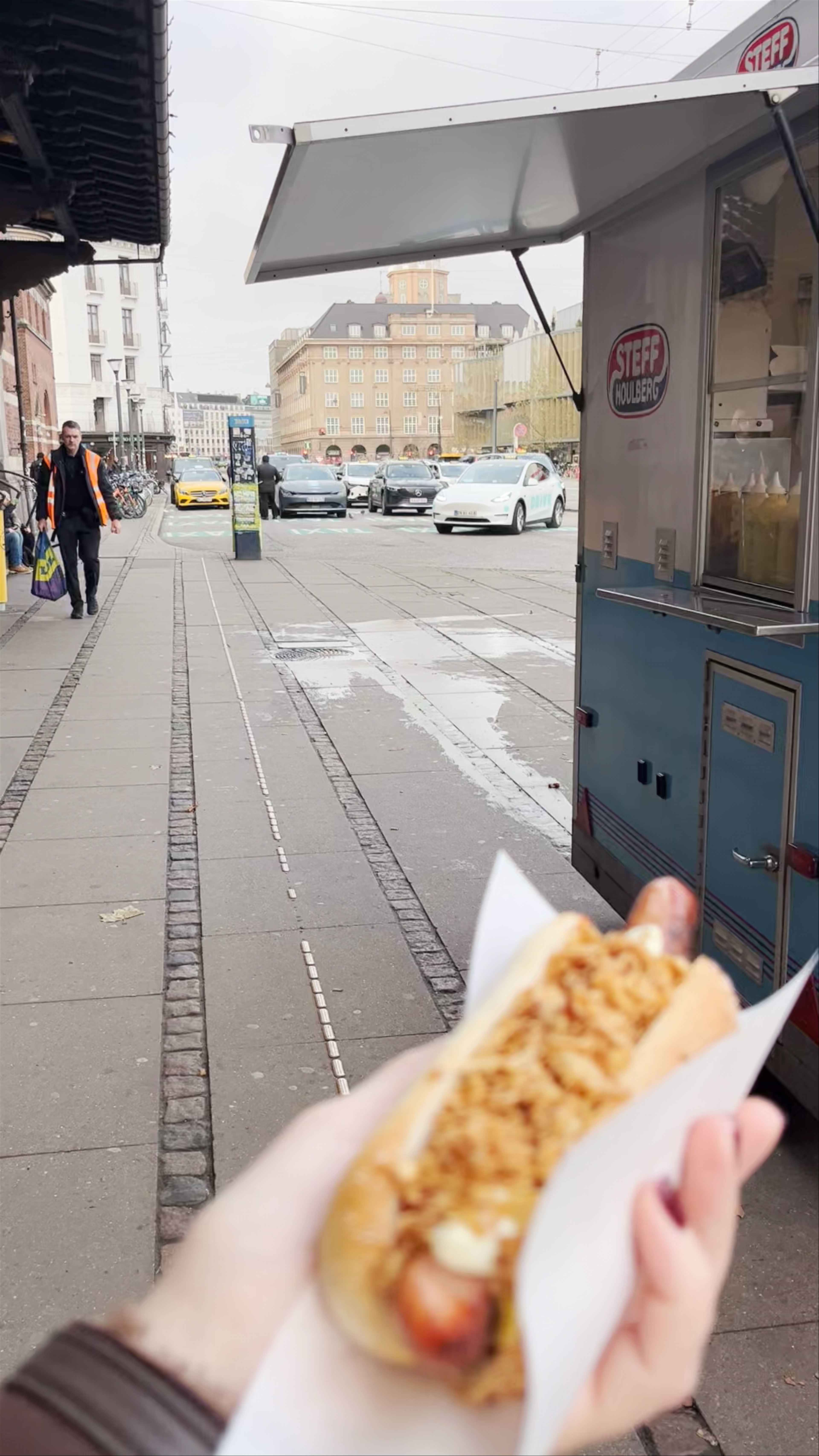 John’s Hotdog Deli