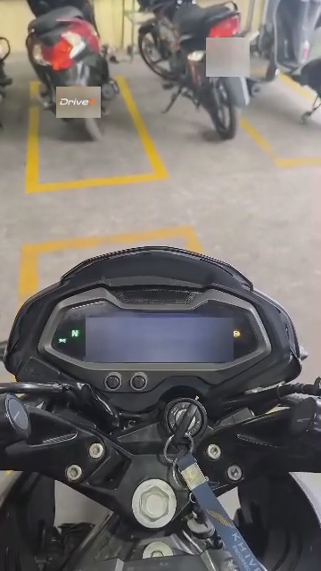 Walk-around video thumbnail