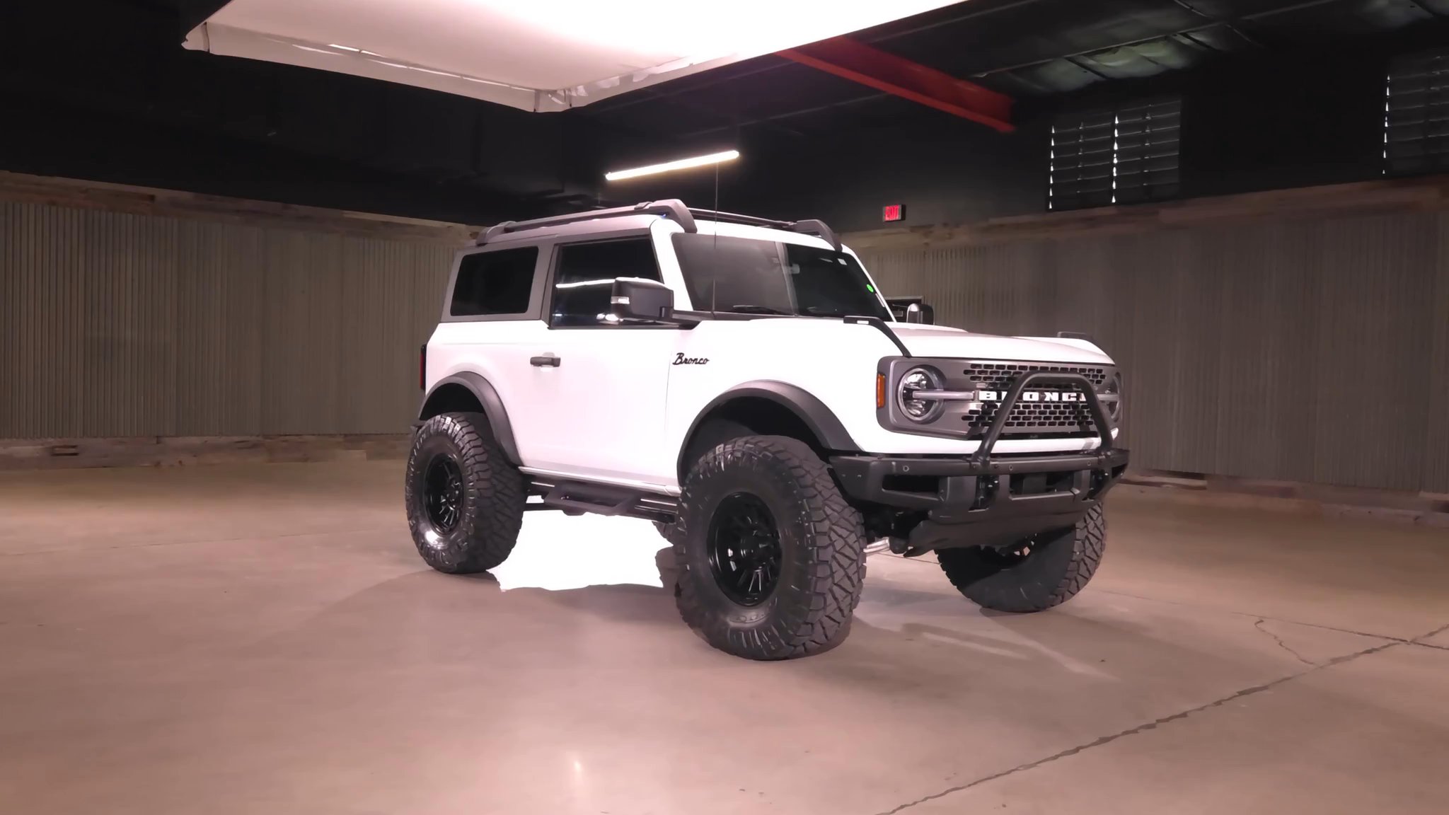 Lifted Trucks - #T33875 - 2023 Ford Bronco Badlands Advanced