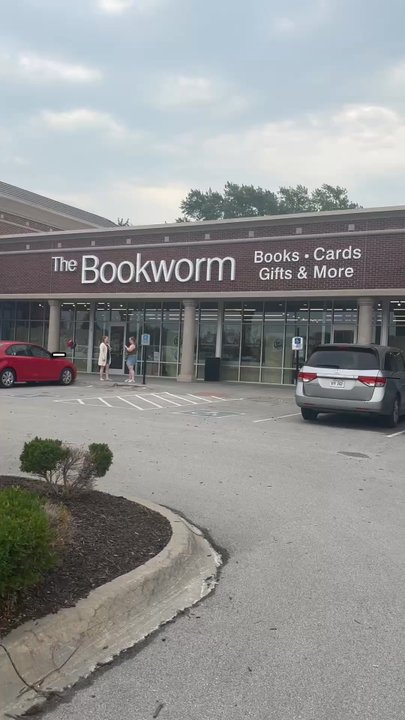 The Bookworm - Such a cute little place to go to for a book, self care, accessories, and more! Lots of different events to enjoy as well for all ages. - Cards & Stationery Near Me - Omaha, Nebraska