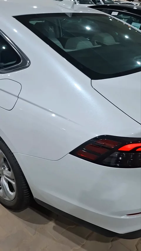 هوندا اكورد LX 2025