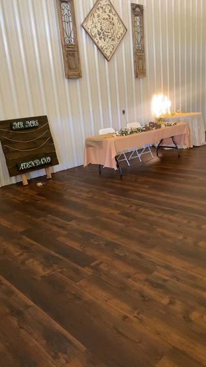 Hanza's Heartland - The inside of the reception hall was beautifully lit and air conditioned! - Venues & Event Spaces Near Me - Lawton, Oklahoma