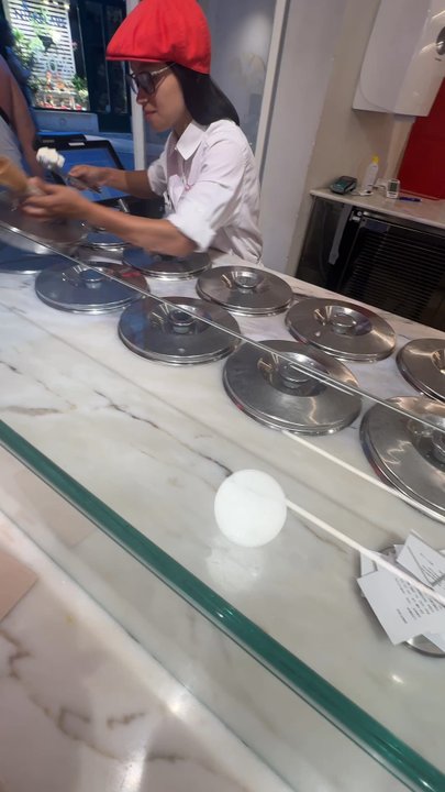 Santini Chiado - Desserts Near Me - Lisbon, 11