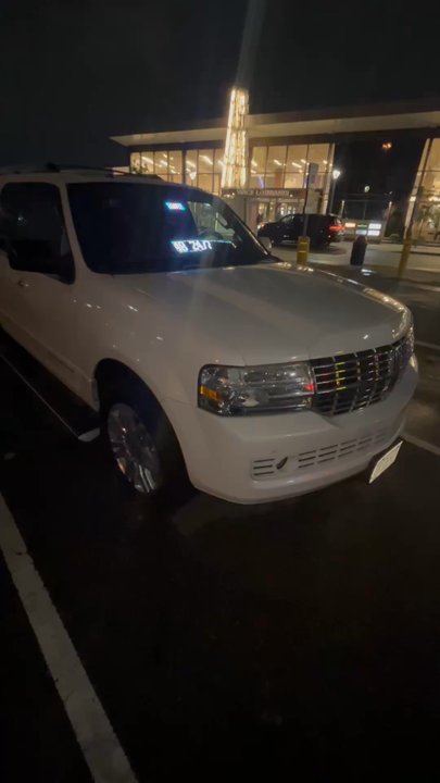 Edward Ks Car Service - Airport Shuttles Near Me - Massapequa, New York