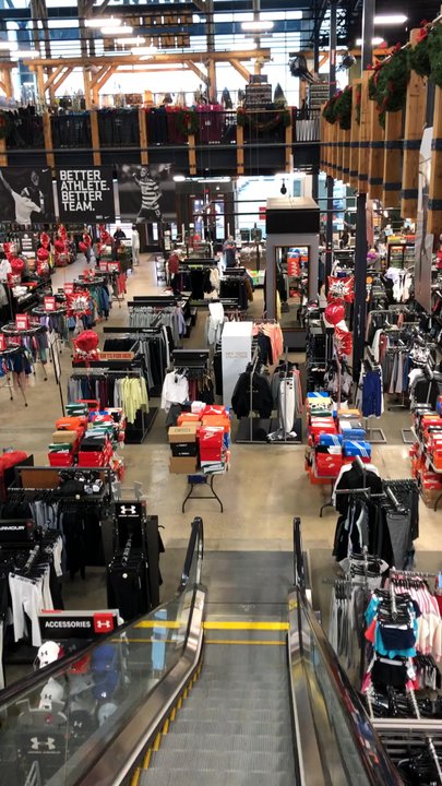 DICK'S Sporting Goods - Descent - Sports Wear Near Me - Niles, Illinois