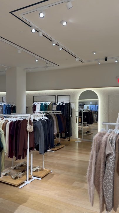 Mango - Inside - Accessories Near Me - Los Angeles, California
