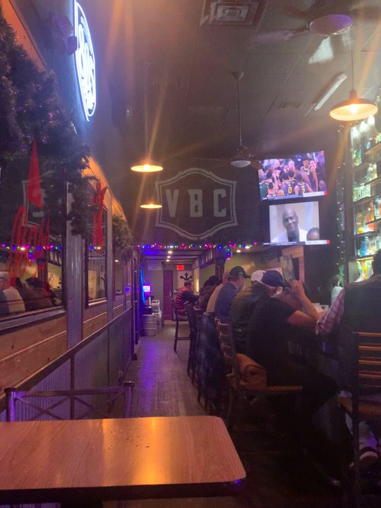 Visalia Brewing - Quick inside view from December 2023 - Beer Bar Near Me - Visalia, California
