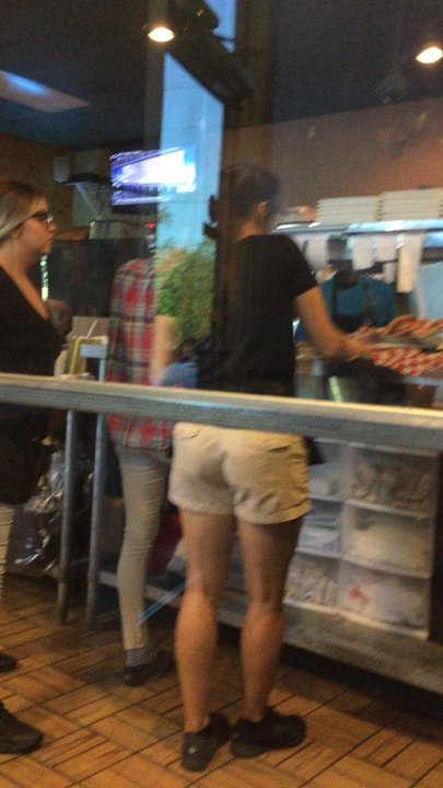 Oyster House - Crab legs look good. Minus the people walking though the video - Seafood Near Me - Pine Mountain, Georgia