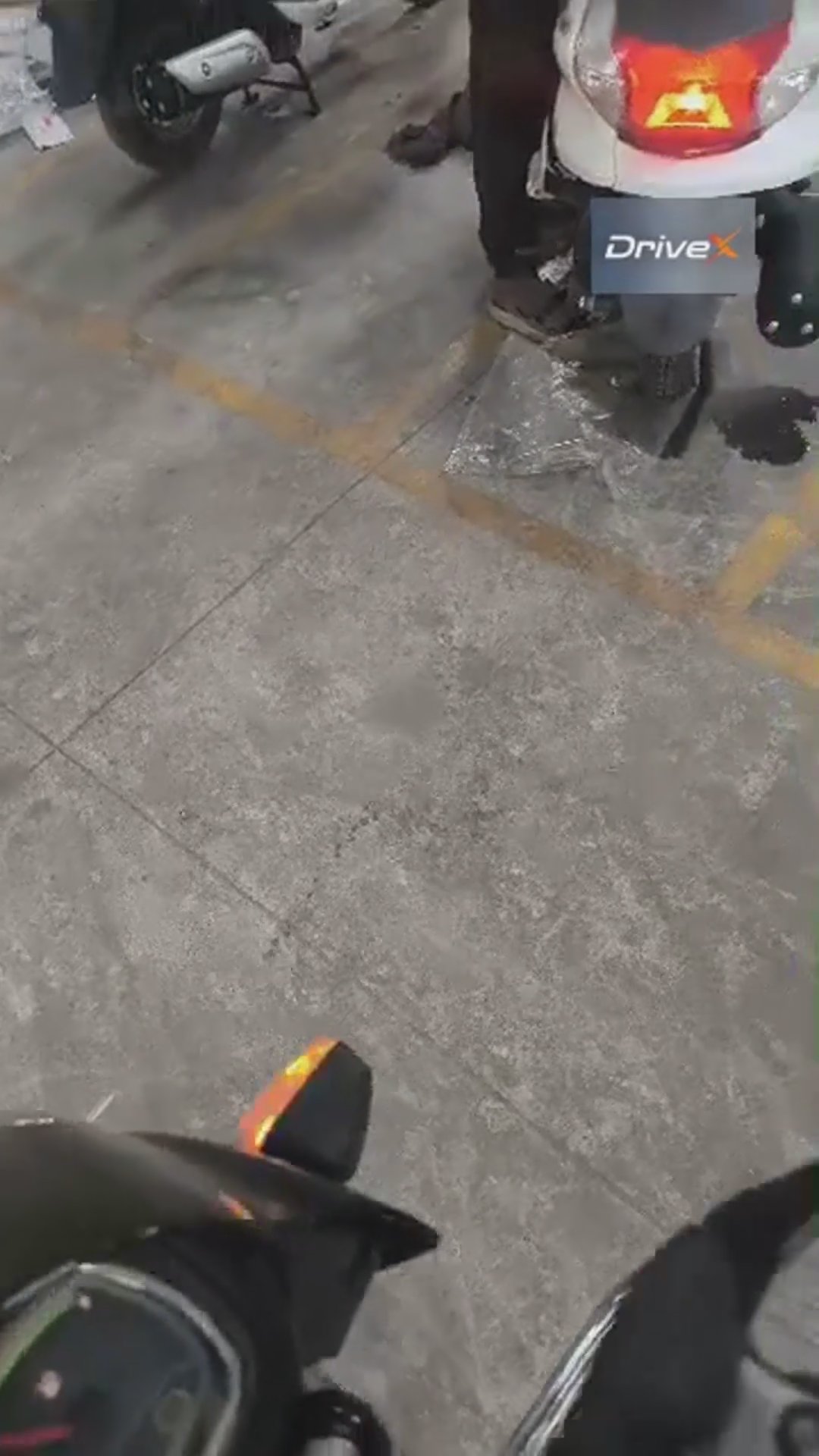 Walk-around video thumbnail