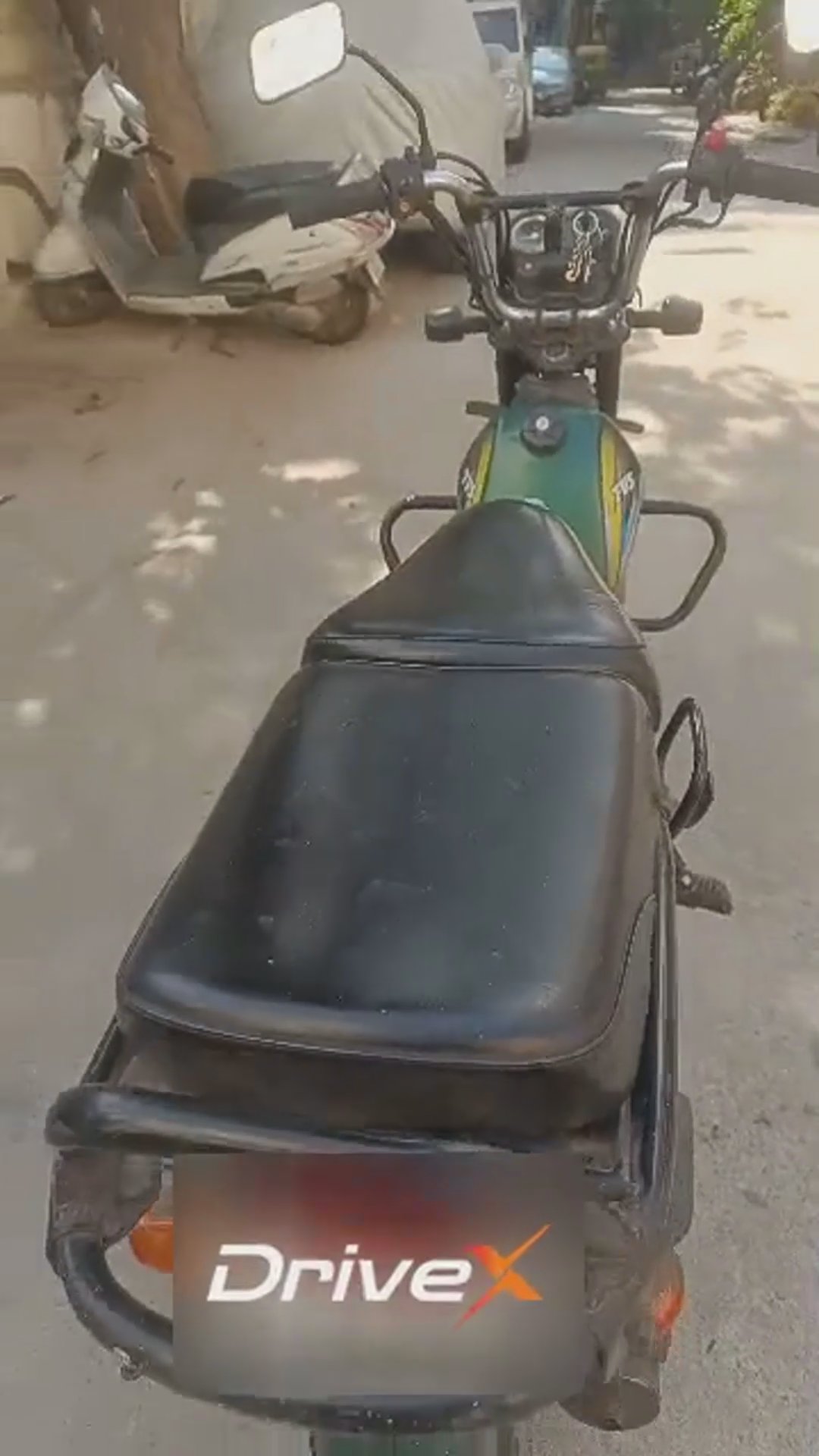 Walk-around video thumbnail