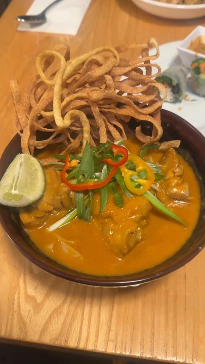 Her Thai - Thai Near Me - Los Angeles, California