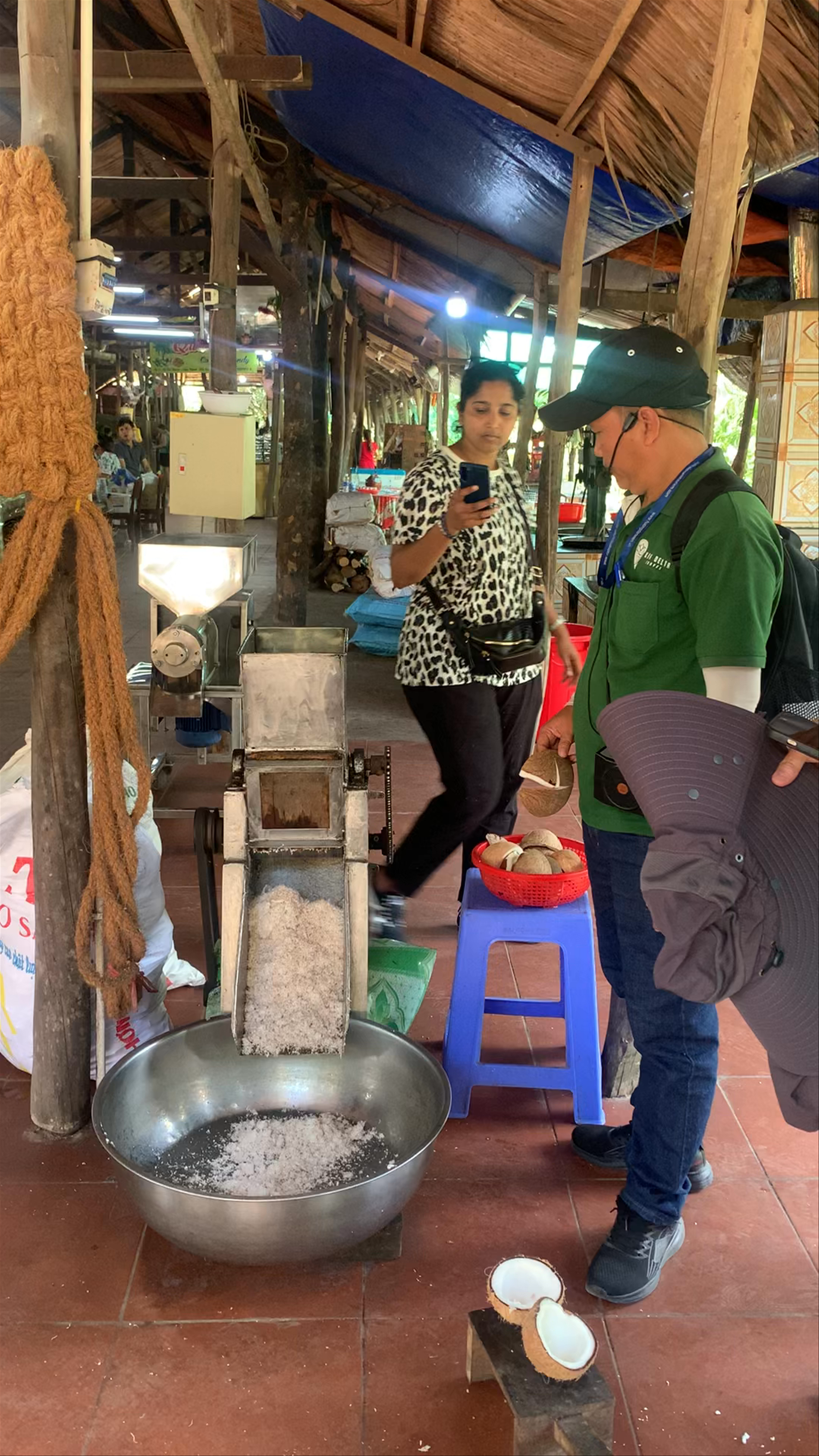 Lò Kẹo Dừa Thiên Ái