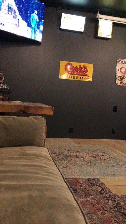 Old Stove Brewing - Ship Canal - Inside, it's cold outside!! - Breweries Near Me - Seattle, Washington