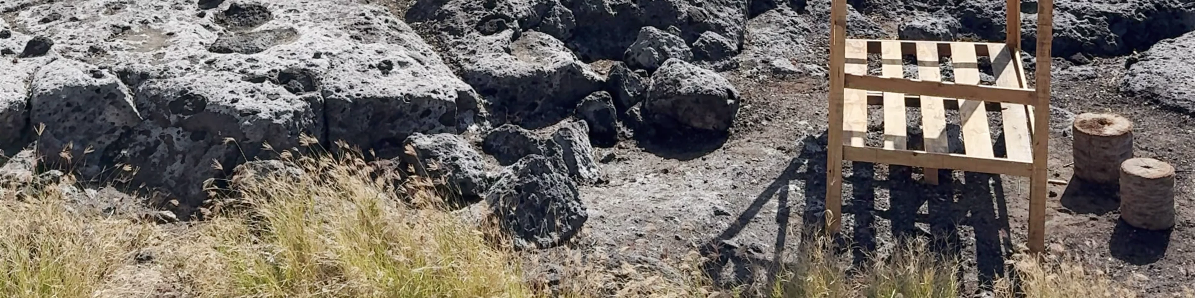 Roca Negra - pufas picnic garden