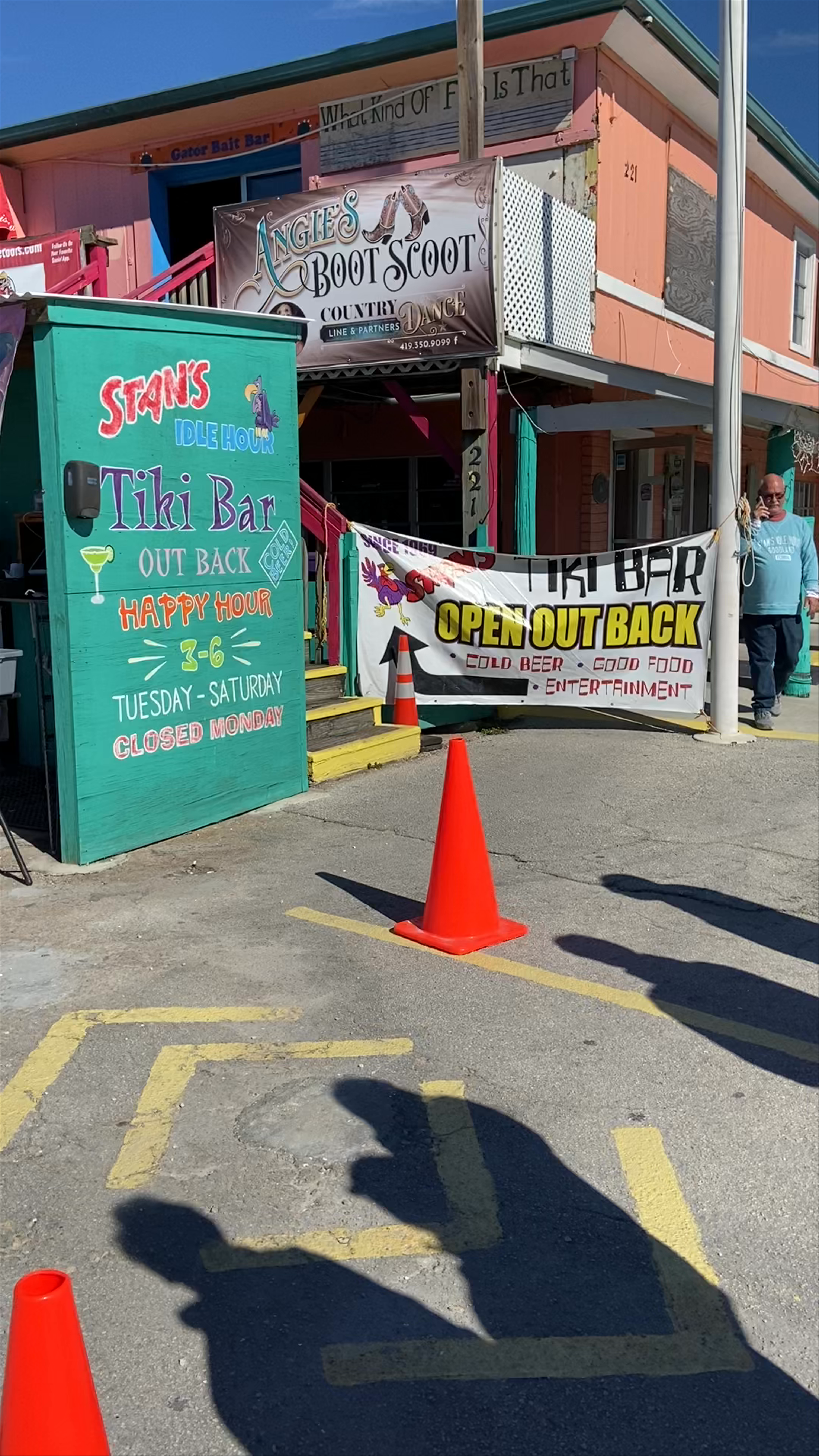 Stan's Idle Hour Seafood Restaurant