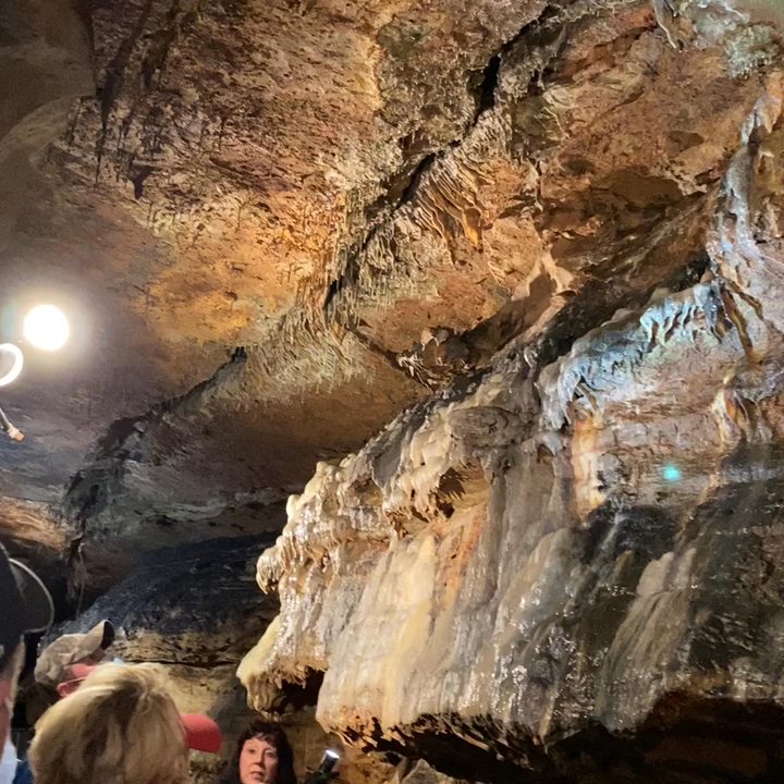 Cosmic Cavern - 09.04.20 Cosmic Cavern fault line - Tours Near Me - Berryville, Arkansas