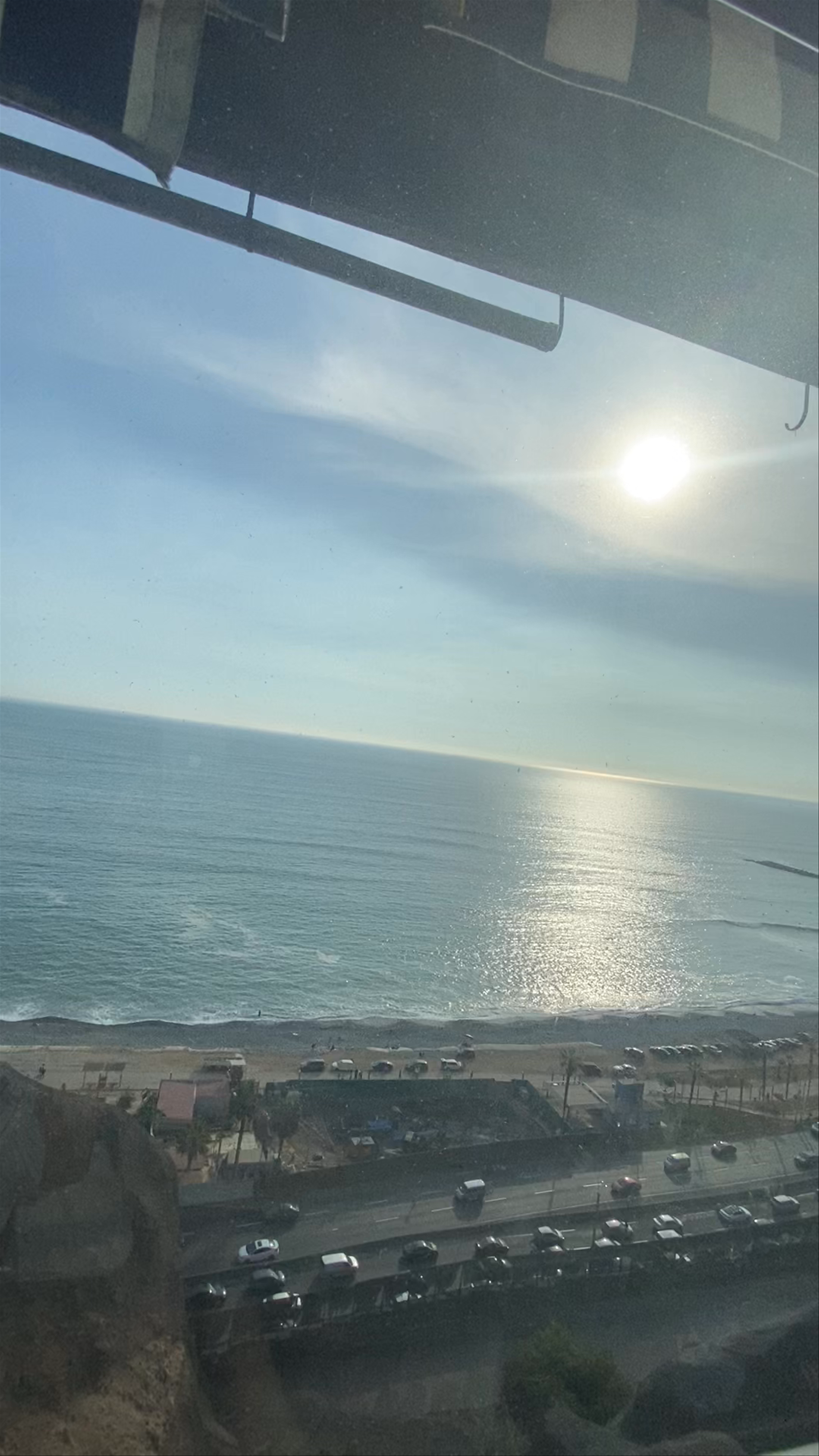 Seaside Dining at La Bonbonniere, Miraflores - Breathtaking Pacific Ocean Views