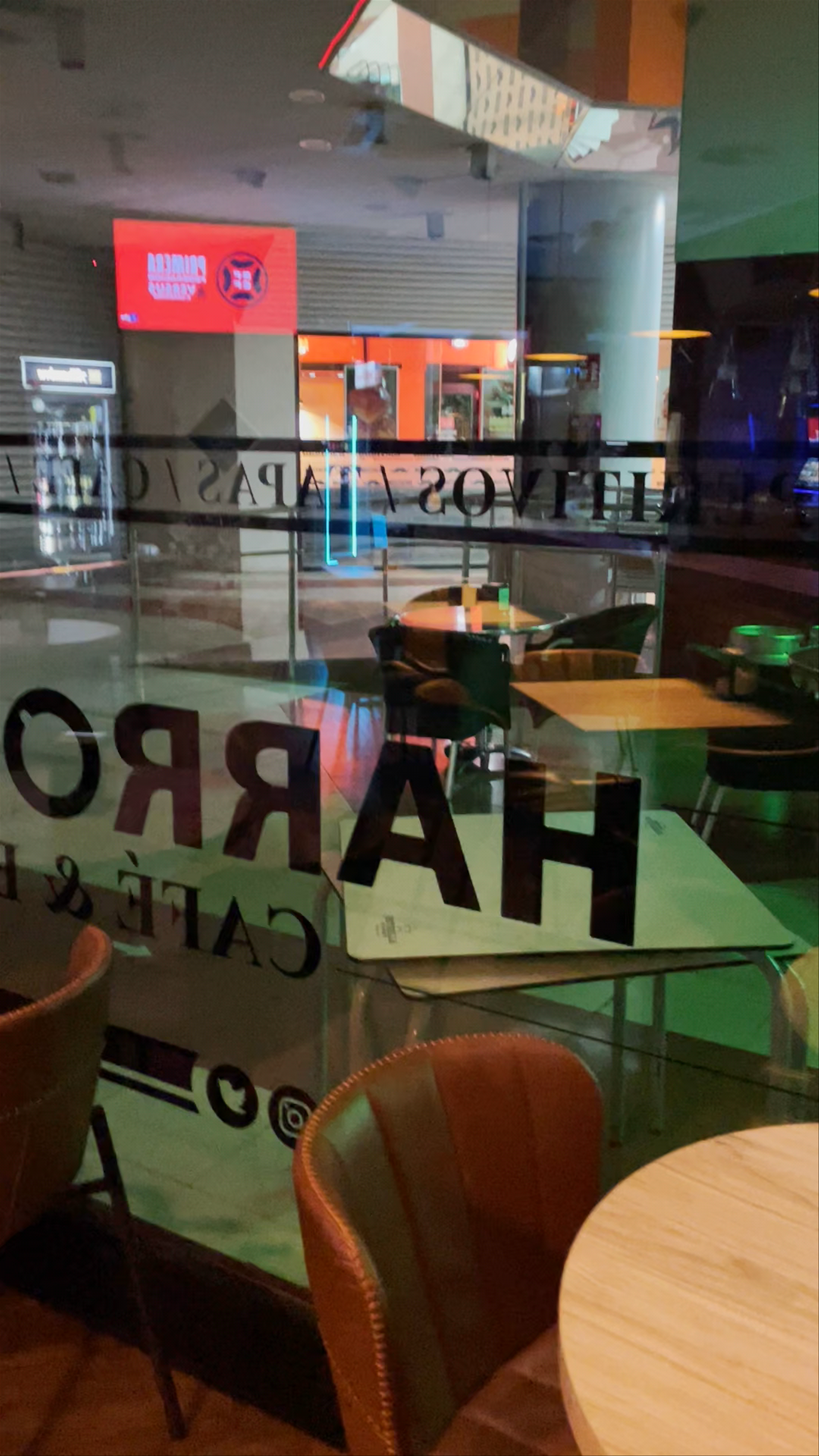 Café Bar Harrow