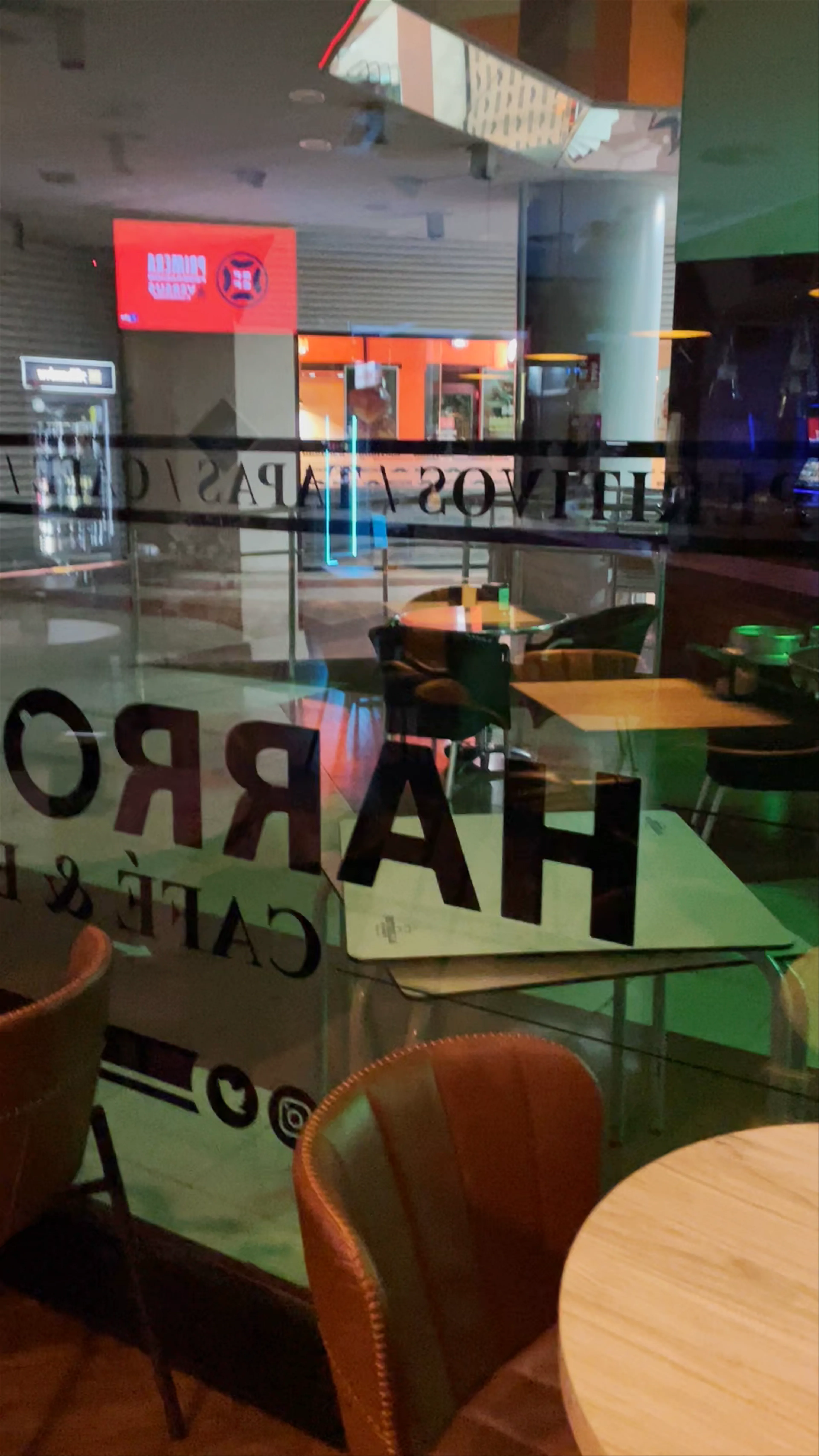 Café Bar Harrow