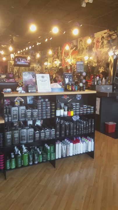 Floyd's 99 Barbershop - Barbers Near Me - Richardson, Texas