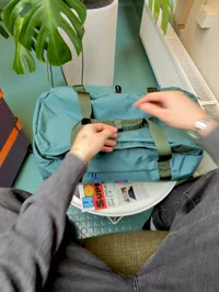 Spring Peeper Carry On video